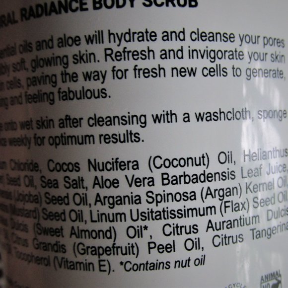 L'BRI Pure & Natural Radiance BODY SCRUB 12 oz  Essential Oil Blend - Picture 5 of 6
